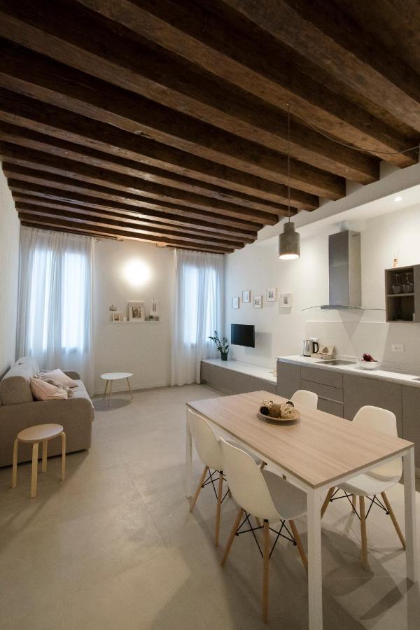 Mirandolina Venice Exclusive Apartment ภายนอก รูปภาพ